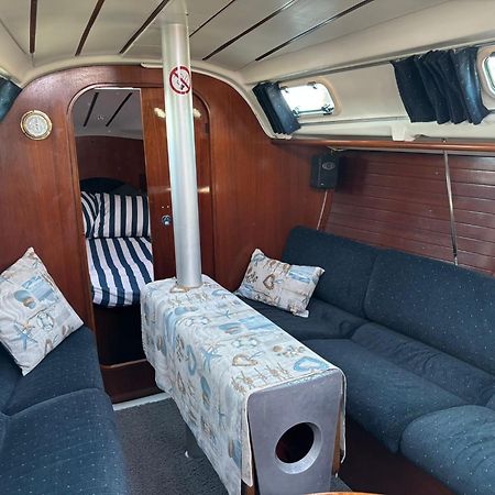 Hotel Barco A Vela Em Peniche - West Sailing Zewnętrze zdjęcie